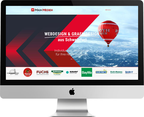 Webseitenansicht am Monitor